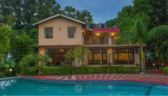 Corbett Woods Resort